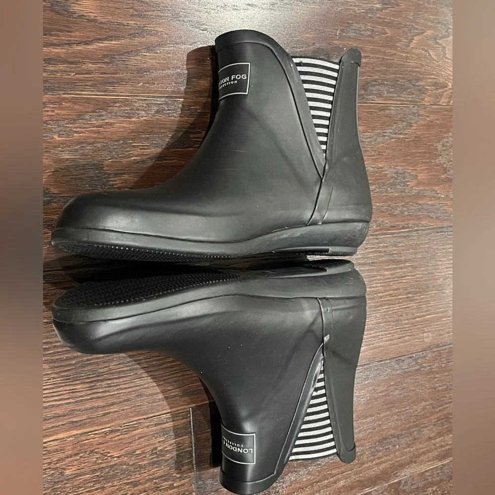 LONDON FOG Women Piccadilly Rain Boot Black Matte Size 11M Pull-On Ankle
